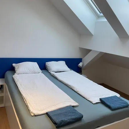 Appartement Mezonet - Postovska Centr *