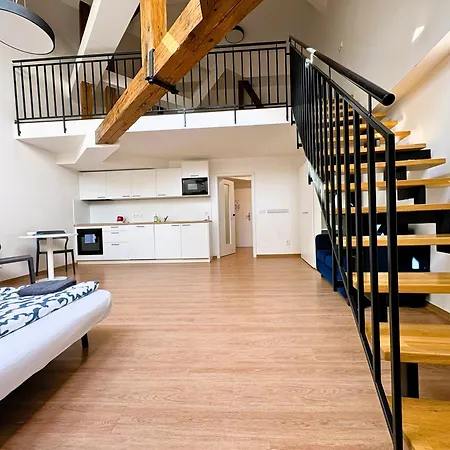 Mezonet - Postovska Centr Apartmán *